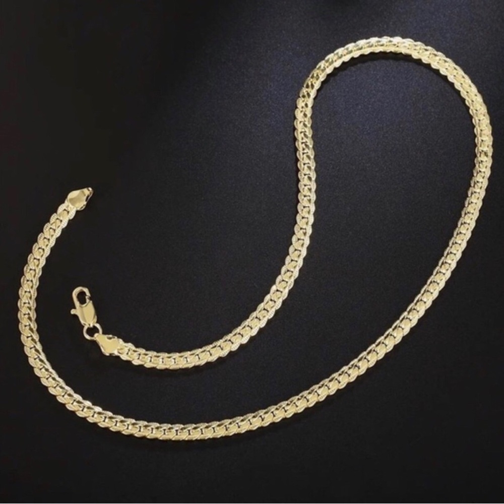 20” Gold Women’s Cuban Link Chain Necklace